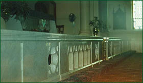 altar rail, warwick